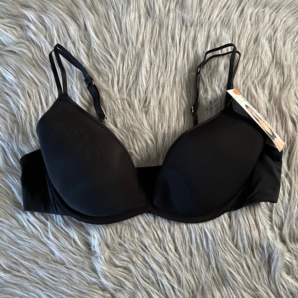 Joyspun Scoop Neckline Spacer Bra Women's Size‎ 38B Black Underwire Back Closure